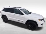 Used 2019 Jeep Grand Cherokee Laredo image 4