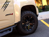 Used 2022 GMC Canyon AT4 image 5