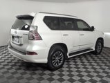 Used 2016 Lexus GX 460 Luxury image 2
