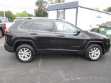 Used 2018 Jeep Cherokee Latitude Plus w/ Cold Weather Group image 4