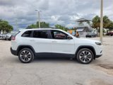 Certified 2022 Jeep Cherokee Limited w/ Elite Package image 5