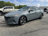 Used 2023 Hyundai Elantra SEL w/ Convenience Package image 3