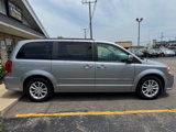 Used 2016 Dodge Grand Caravan SXT image 2