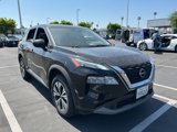 Used 2023 Nissan Rogue SV image 3
