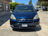 Used 2004 Toyota Sienna XLE Limited image 3