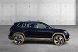 New 2025 Volkswagen Taos SE image 3