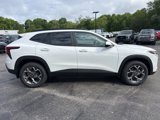 New 2025 Chevrolet Trax LT w/ Driver Confidence Package image 2