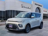 Used 2020 Kia Soul EX image 2
