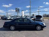 Used 2007 Cadillac DTS Luxury II image 2