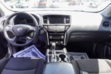 Used 2020 Nissan Pathfinder S image 3