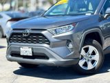 Used 2021 Toyota RAV4 XLE w/ Carpet Mat Package (TMS) image 3