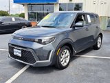 Used 2023 Kia Soul LX w/ LX Technology Package image 3