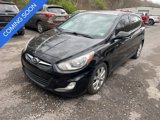Used 2013 Hyundai Accent SE image 2