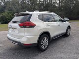Used 2018 Nissan Rogue SV w/ Premium Package image 4