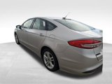 Used 2018 Ford Fusion SE w/ Fusion SE Technology Package image 4