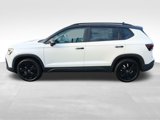 New 2025 Volkswagen Taos SE image 2