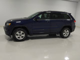 Used 2017 Jeep Grand Cherokee Laredo w/ Quick Order Package 23E image 2