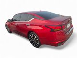 Used 2021 Nissan Altima 2.5 Platinum image 3
