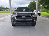 Used 2016 Toyota Tacoma SR5 image 2