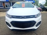 Used 2020 Chevrolet Trax LT w/ LT Convenience Package image 5