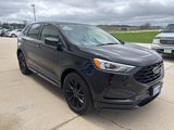 Used 2022 Ford Edge SE w/ Black Appearance Package image 3