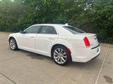 Used 2016 Chrysler 300 Limited image 3