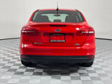 Used 2016 Ford Focus SE image 6