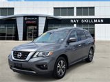 Used 2017 Nissan Pathfinder SL image 2