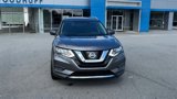 Used 2017 Nissan Rogue SV image 2