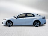 Used 2022 Toyota Camry LE image 4