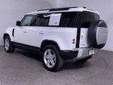 Used 2020 Land Rover Defender 110 SE image 3