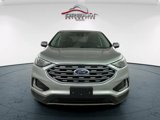 Used 2022 Ford Edge Titanium image 2