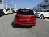 Certified 2024 Volkswagen Tiguan SE R-Line image 5