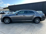 Used 2014 Chrysler 300 image 4