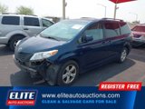 Used 2012 Toyota Sienna LE image 3