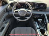 Used 2022 Hyundai Elantra SEL w/ Convenience Package image 5