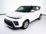 Used 2022 Kia Soul LX image 4