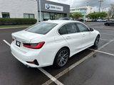 Used 2020 BMW 330i xDrive Sedan w/ Premium Package image 5
