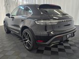 Certified 2024 Porsche Macan image 3