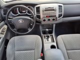 Used 2011 Toyota Tacoma PreRunner image 4