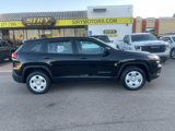 Used 2017 Jeep Cherokee Sport image 2