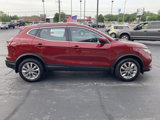 Used 2022 Nissan Rogue Sport SV image 2