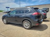 Used 2017 Nissan Rogue SV image 6