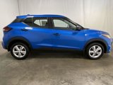New 2025 Nissan Kicks Play S image 2