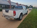 Used 2010 Nissan Frontier SE w/ SE Value Truck Pkg image 3