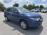Used 2020 Nissan Rogue SV image 3