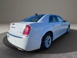Used 2019 Chrysler 300 Touring image 5