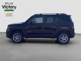 Used 2021 Jeep Renegade Latitude image 3