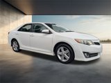Used 2014 Toyota Camry SE image 2