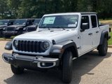 New 2025 Jeep Gladiator Sport image 3
